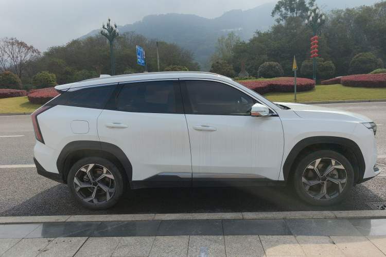Used Geely Auto FX11 2023 1.5TD DCT Prestige Edition Exterior 2