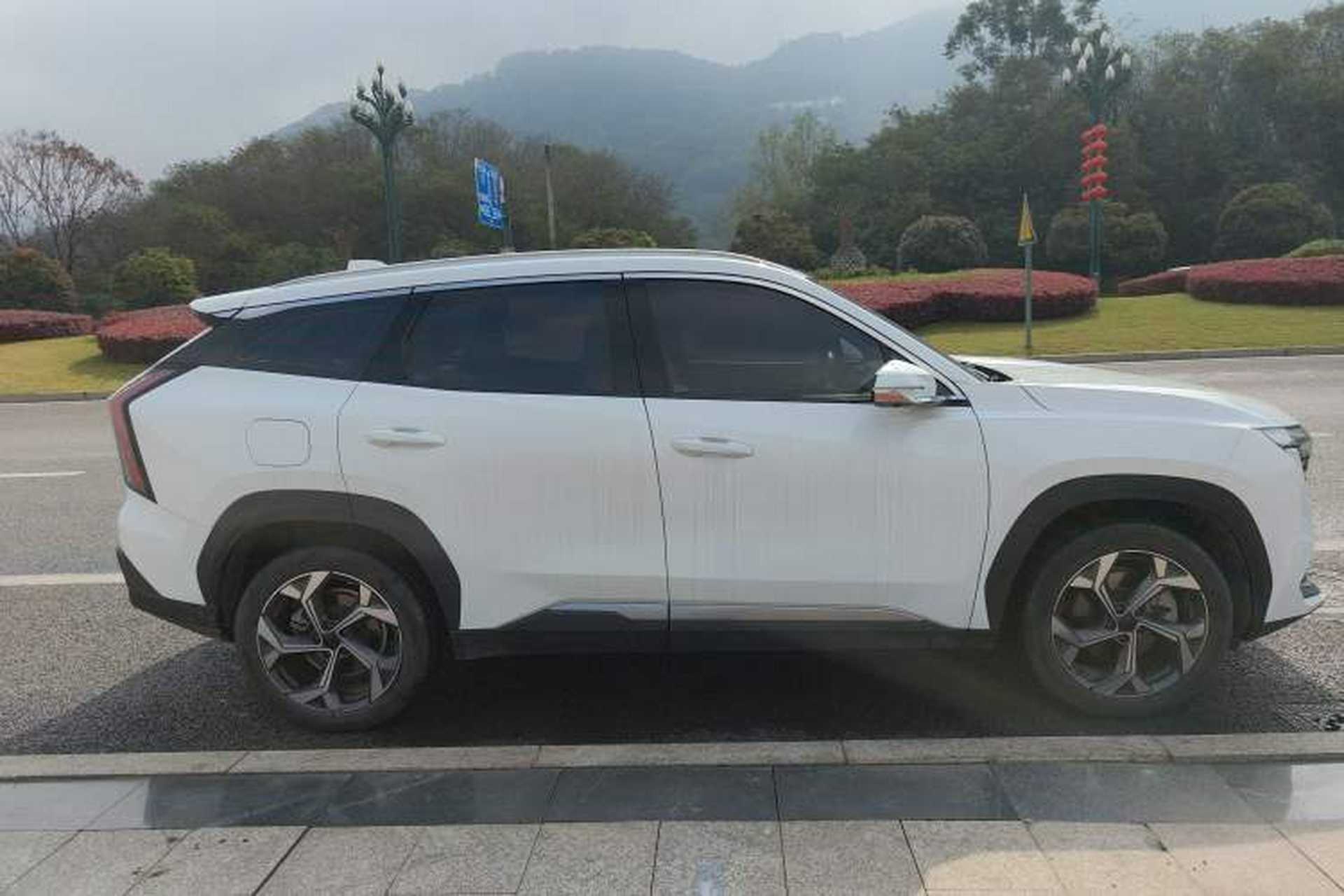 Used Geely Auto FX11 2023 1.5TD DCT Prestige Edition Exterior 2