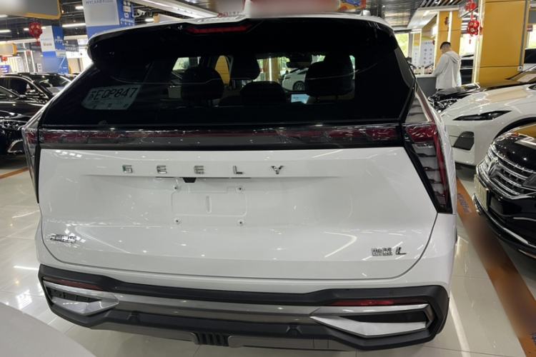 Used Geely Auto FX11 2023 1.5TD DCT Prestige Edition Exterior 4