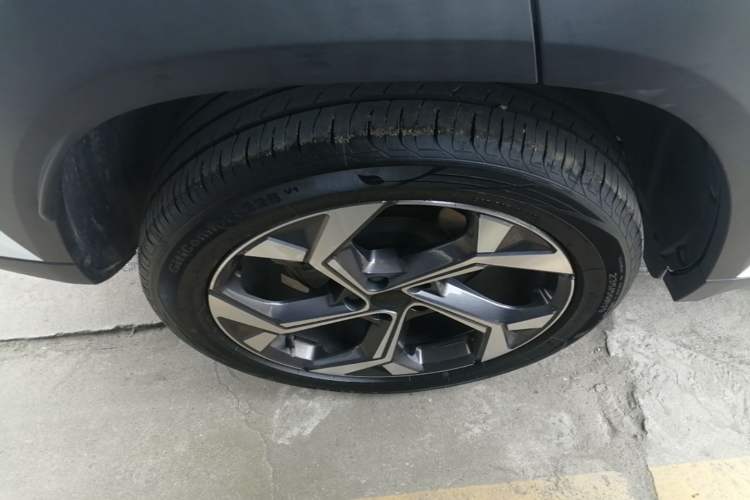 Used Geely Auto FX11 2023 1.5TD DCT Glory Edition Exterior 5