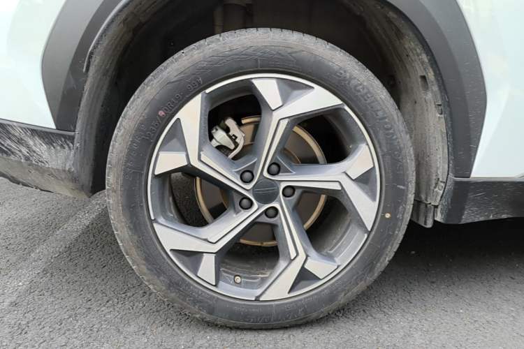 Used Geely Auto FX11 2023 1.5TD DCT Glory Edition Exterior 5