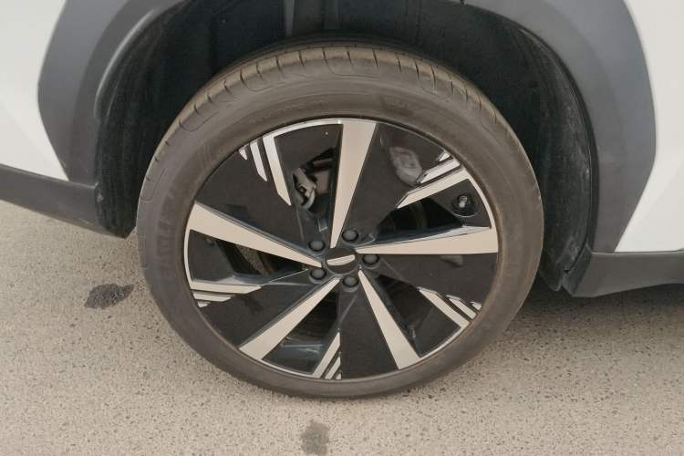 Used Geely Auto FX11 2023 2.0TD DCT Flagship Version Exterior 8
