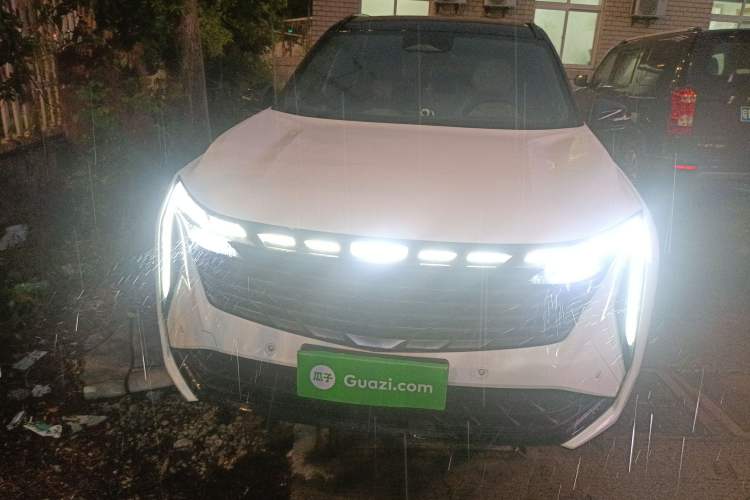 Used Geely Auto FX11 2023 1.5TD Leishen Hi·F Super Rui Front