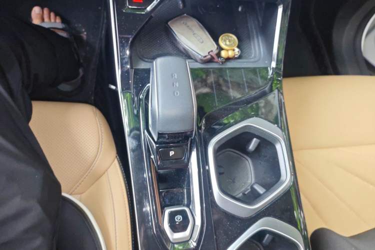 Used Geely Auto FX11 2023 1.5TD DCT Prestige Edition Gear Lever