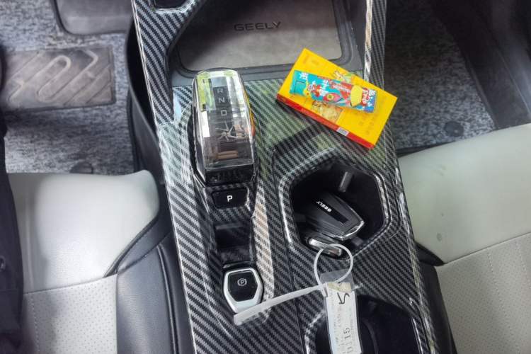 Used Geely Auto FX11 2023 1.5TD DCT Glory Edition Gear Lever