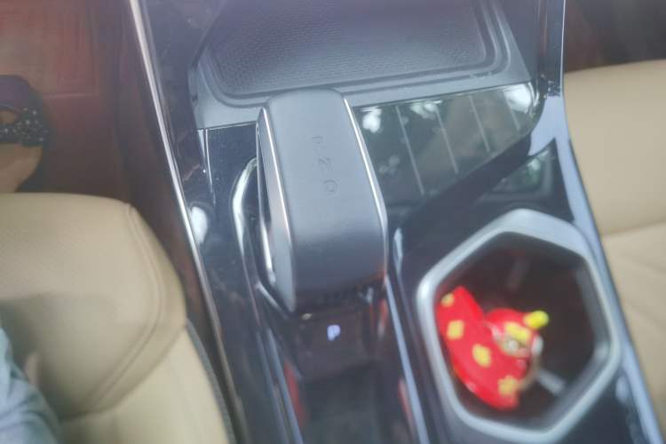 Used Geely Auto FX11 2023 1.5TD DCT Prestige Edition Gear Lever