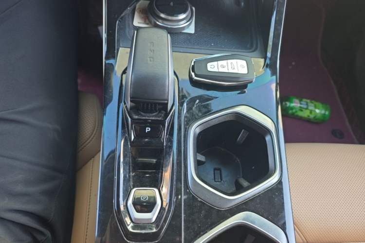 Used Geely Auto FX11 2023 1.5TD DCT Prestige Edition Gear Lever
