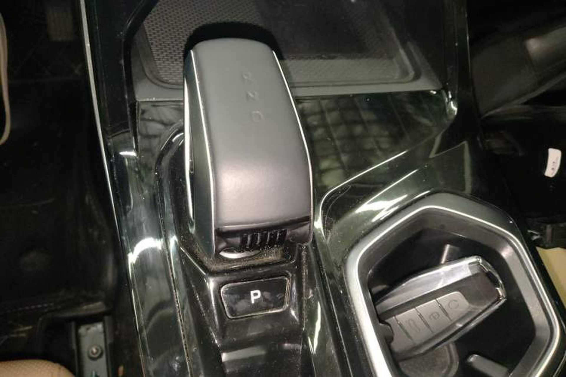 Used Geely Auto FX11 2023 1.5TD DCT Prestige Edition Gear Lever