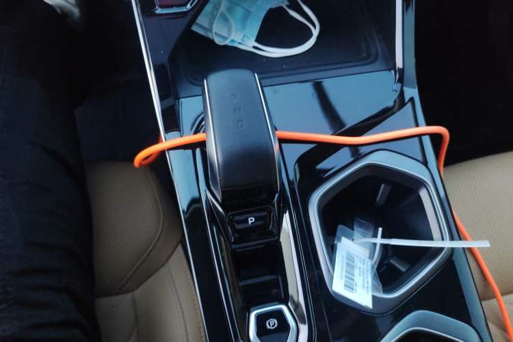 Used Geely Auto FX11 2023 1.5TD DCT Prestige Edition Gear Lever