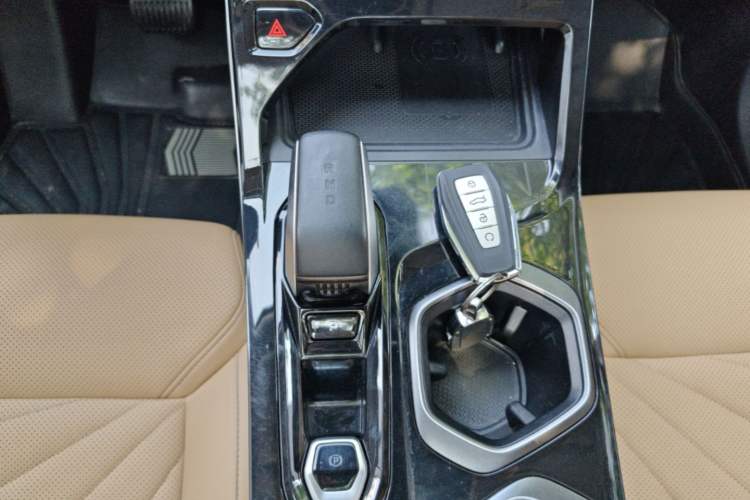 Used Geely Auto FX11 2023 1.5TD DCT Prestige Edition Gear Lever