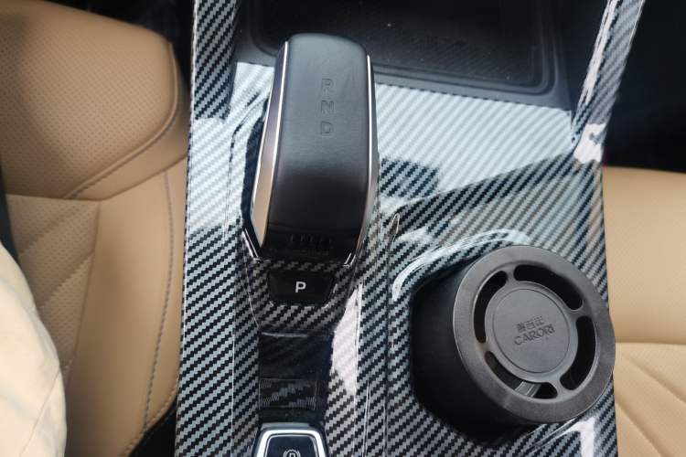 Used Geely Auto FX11 2023 1.5TD DCT Prestige Edition Gear Lever