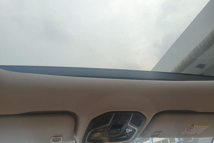 Used Geely Auto FX11 2023 1.5TD DCT Prestige Edition Headliner