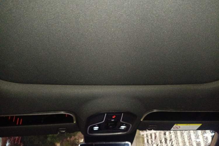 Used Geely Auto FX11 2023 1.5TD Leishen Hi·F Super Rui Headliner