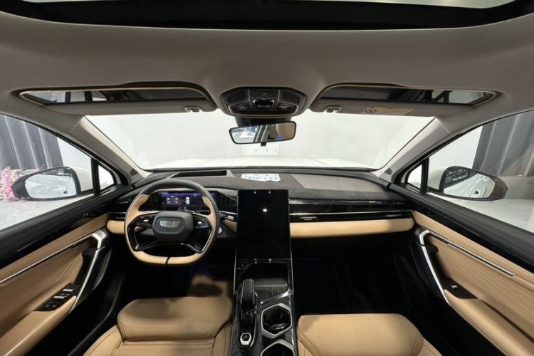 Used Geely Auto FX11 2023 2.0TD DCT Flagship Version Interior 2