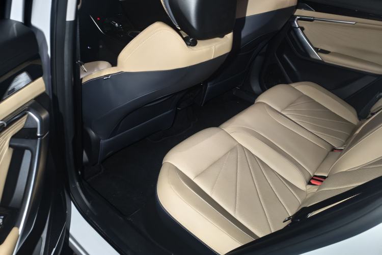Used Geely Auto FX11 2023 2.0TD DCT Flagship Version Interior 2