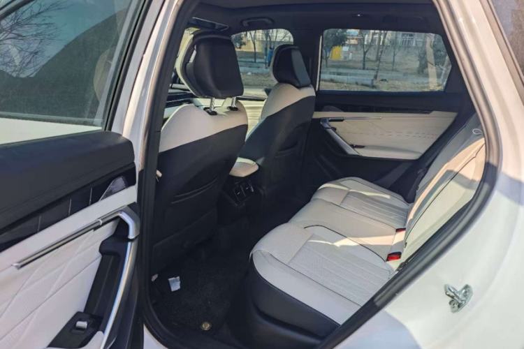 Used Geely Auto FX11 2023 1.5TD Leishen Hi·F Super Rui Interior 3