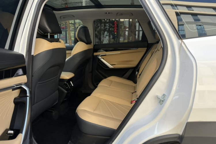 Used Geely Auto FX11 2023 1.5TD DCT Prestige Edition Interior 3