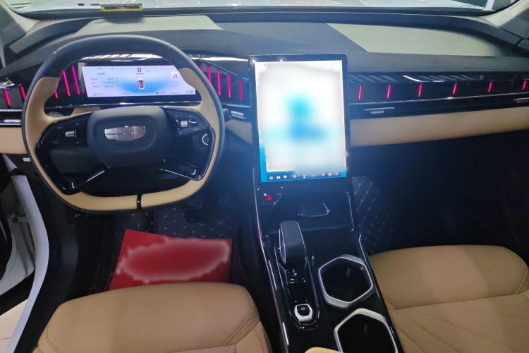 Used Geely Auto FX11 2023 1.5TD DCT Prestige Edition Interior 4