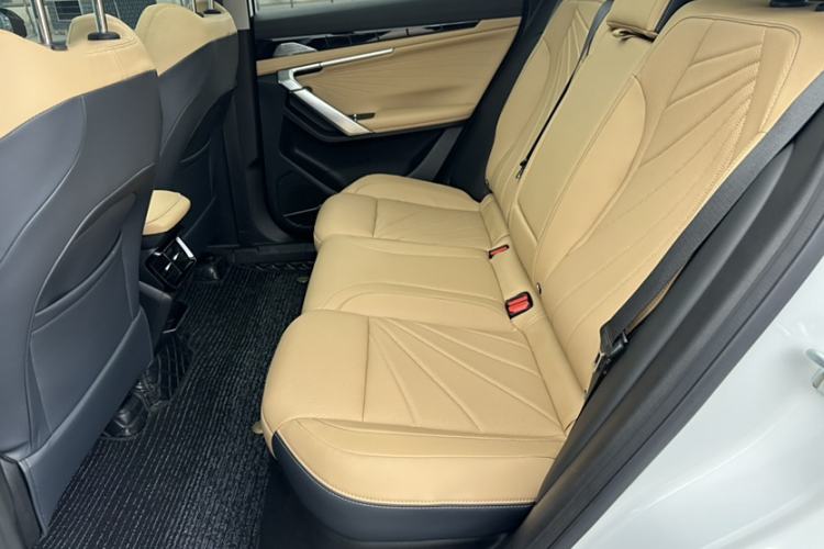 Used Geely Auto FX11 2023 1.5TD DCT Prestige Edition Interior 7