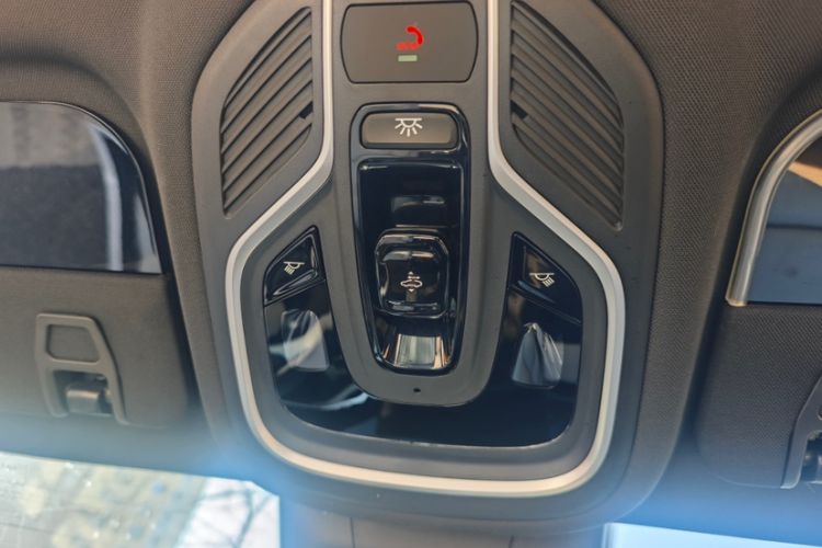 Used Geely Auto FX11 2023 1.5TD Leishen Hi·F Super Rui Interior 7