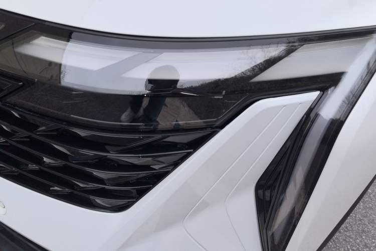 Used Geely Auto FX11 2023 1.5TD DCT Glory Edition Left Front Headlight
