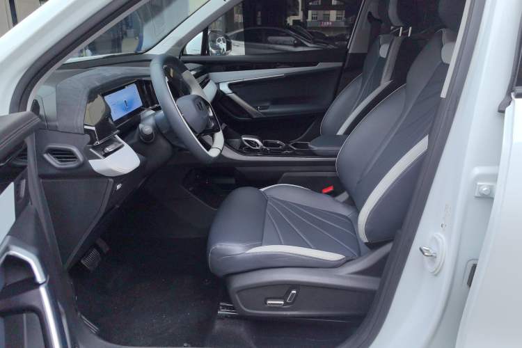 Used Geely Auto FX11 2023 1.5TD DCT Glory Edition Left Front Seat