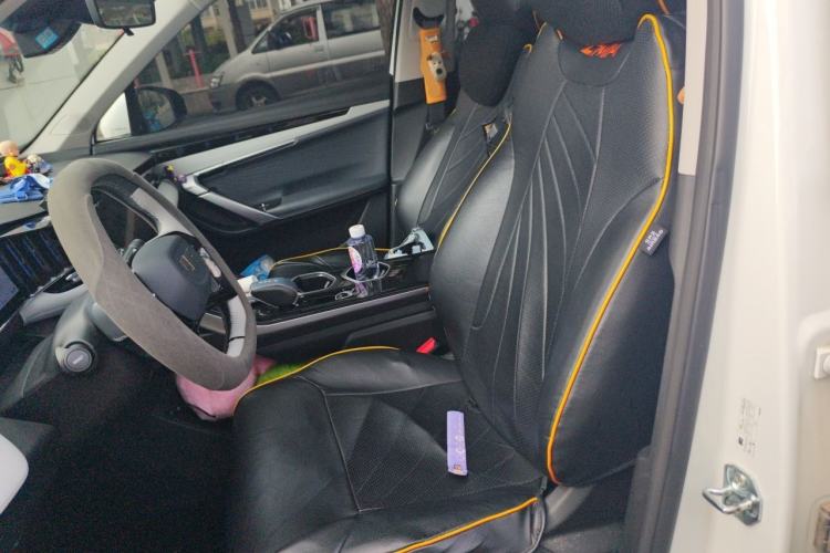 Used Geely Auto FX11 2023 1.5TD DCT Glory Edition Left Front Seat