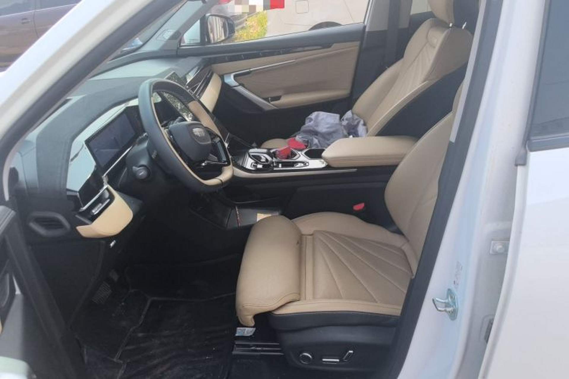 Used Geely Auto FX11 2023 2.0TD DCT Flagship Version Left Front Seat