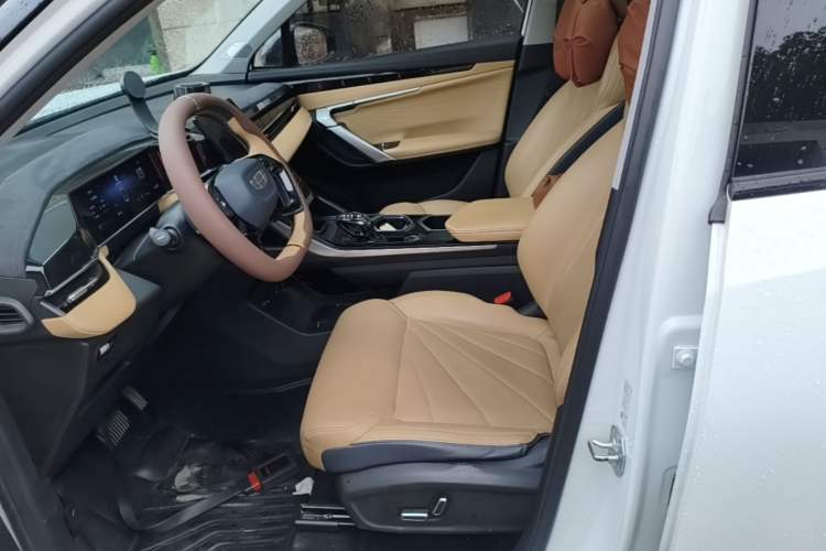Used Geely Auto FX11 2023 1.5TD DCT Prestige Edition Left Front Seat
