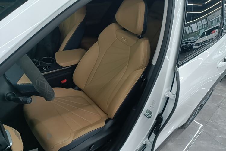 Used Geely Auto FX11 2023 1.5TD DCT Prestige Edition Left Front Seat