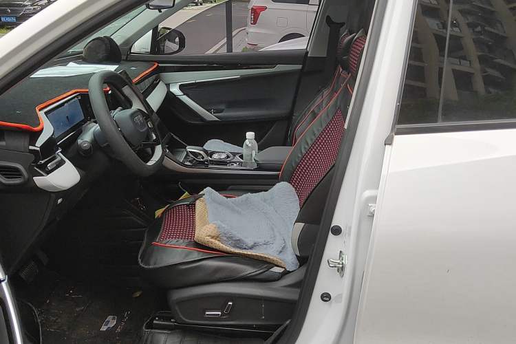 Used Geely Auto FX11 2023 1.5TD DCT Glory Edition Left Front Seat