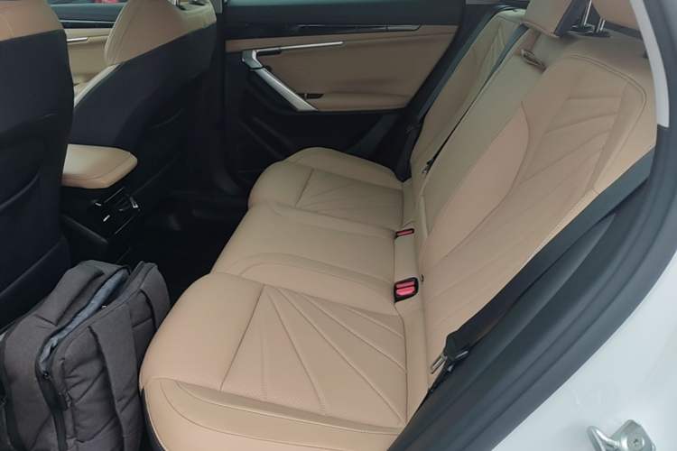 Used Geely Auto FX11 2023 1.5TD DCT Prestige Edition Left Rear Seat