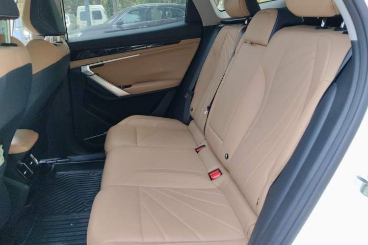 Used Geely Auto FX11 2023 1.5TD DCT Prestige Edition Left Rear Seat