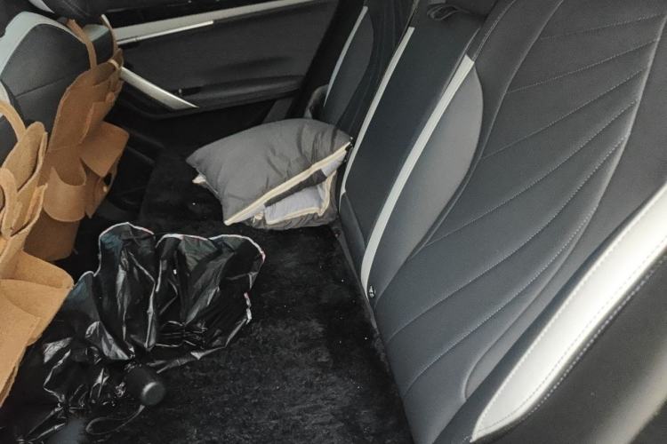Used Geely Auto FX11 2023 1.5TD DCT Glory Edition Left Rear Seat