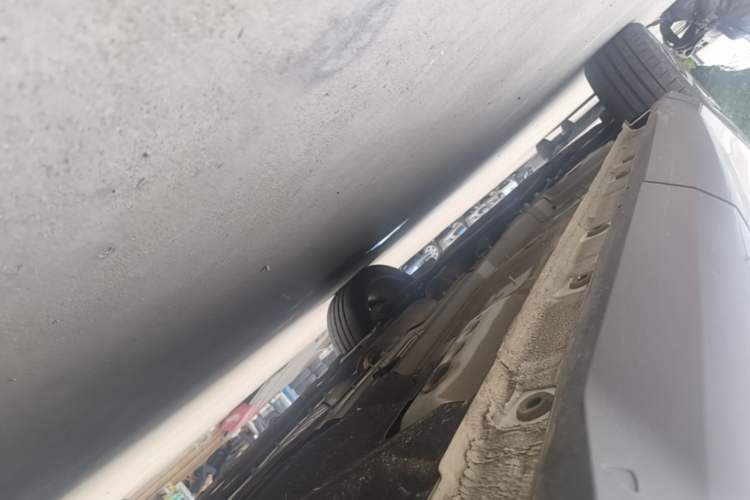 Used Geely Auto FX11 2023 1.5TD DCT Prestige Edition Left Side Sill