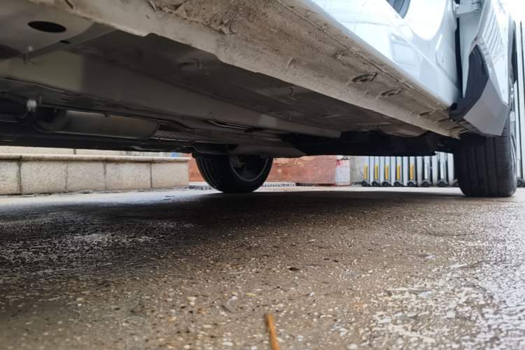 Used Geely Auto FX11 2023 1.5TD DCT Prestige Edition Left Side Sill