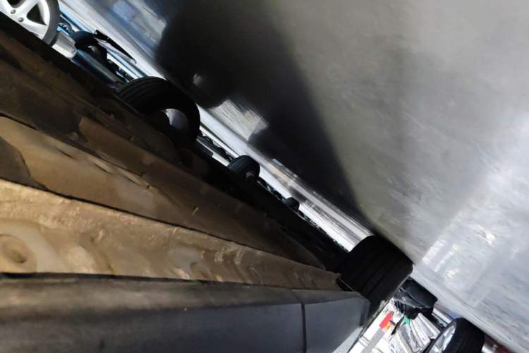 Used Geely Auto FX11 2023 1.5TD DCT Prestige Edition Left Side Sill