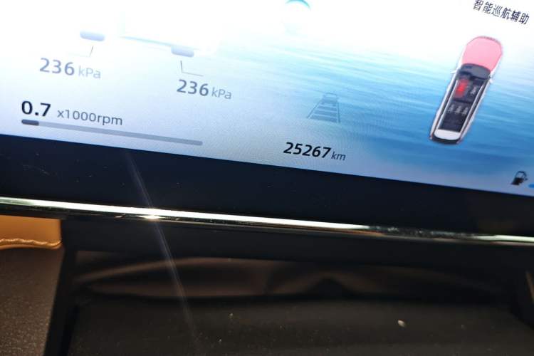 Used Geely Auto FX11 2023 1.5TD DCT Prestige Edition Odometer Close Up