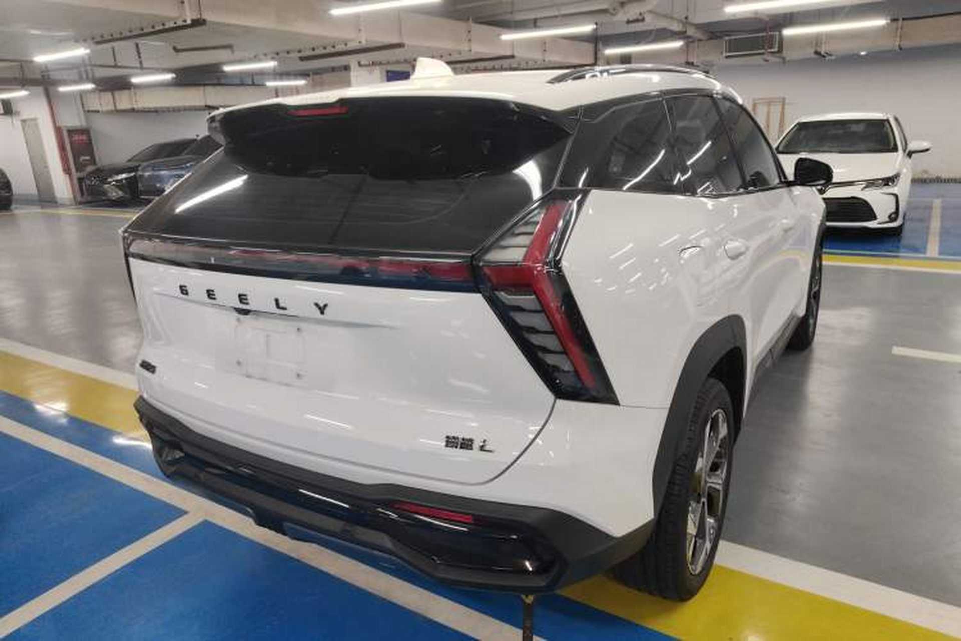 Used Geely Auto FX11 2023 1.5TD DCT Glory Edition Rear Right 45 Deg