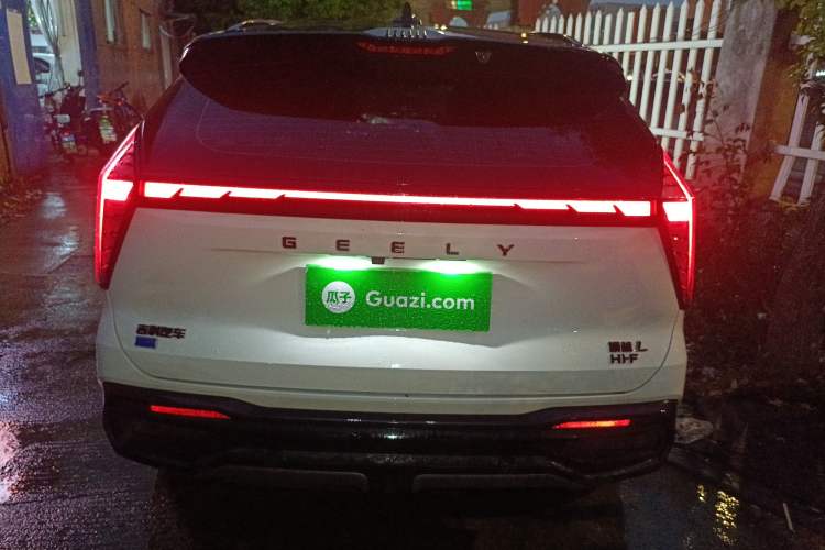 Used Geely Auto FX11 2023 1.5TD Leishen Hi·F Super Rui Rear