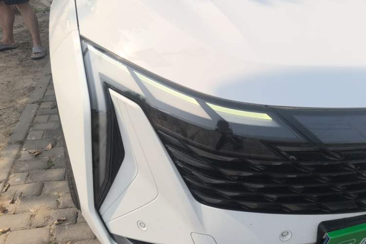 Used Geely Auto FX11 2023 2.0TD DCT Flagship Version Right Front Headlight