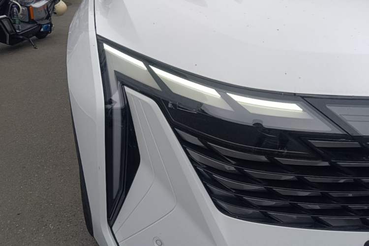 Used Geely Auto FX11 2023 1.5TD DCT Prestige Edition Right Front Headlight