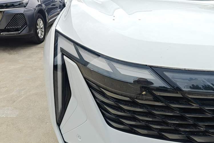 Used Geely Auto FX11 2023 1.5TD DCT Prestige Edition Right Front Headlight