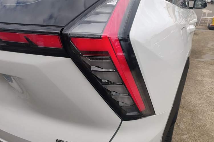 Used Geely Auto FX11 2023 1.5TD DCT Prestige Edition Right Rear Taillight