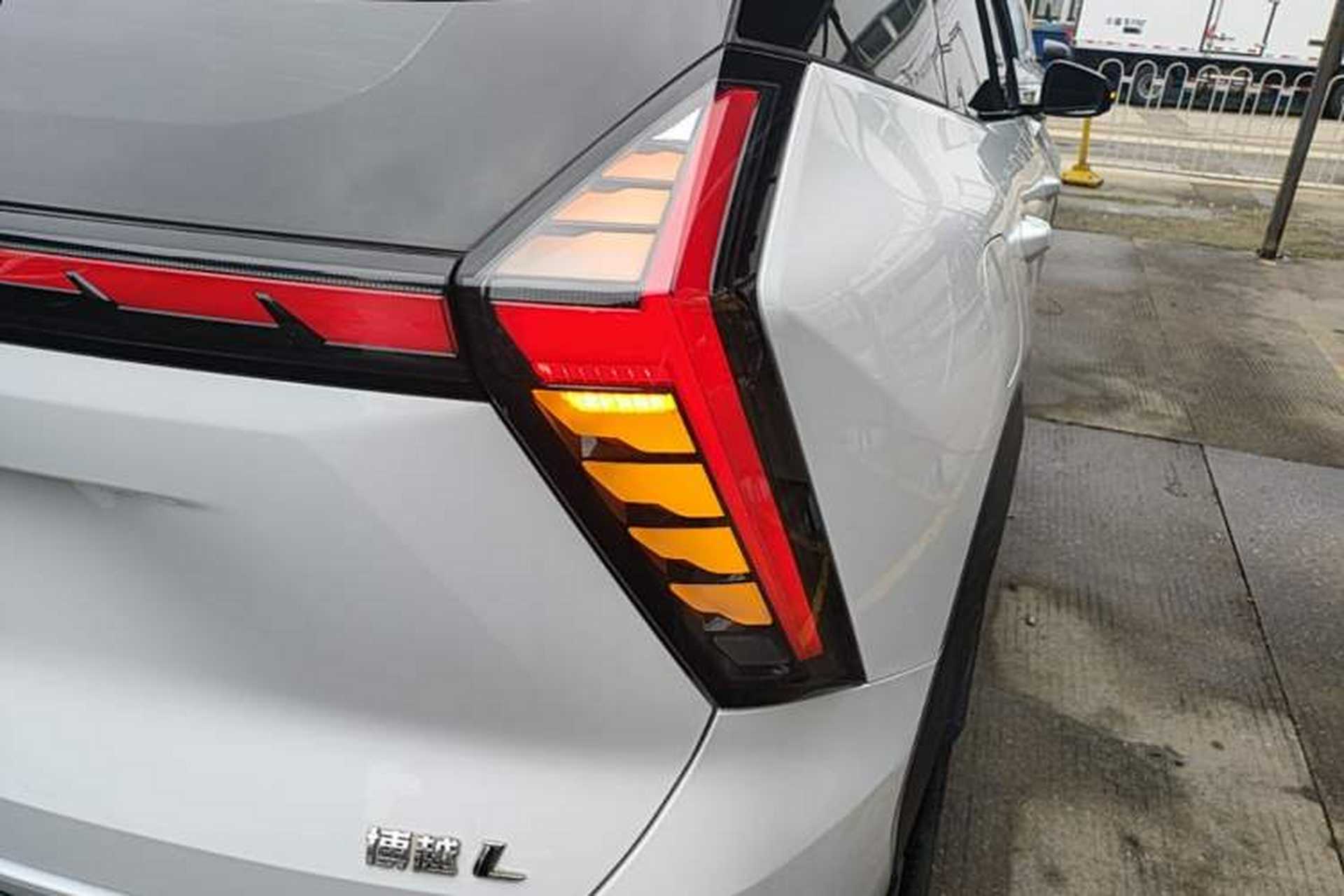 Used Geely Auto FX11 2023 1.5TD DCT Prestige Edition Right Rear Taillight
