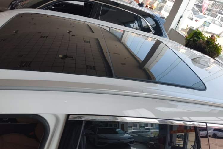 Used Geely Auto FX11 2023 1.5TD DCT Prestige Edition Roof