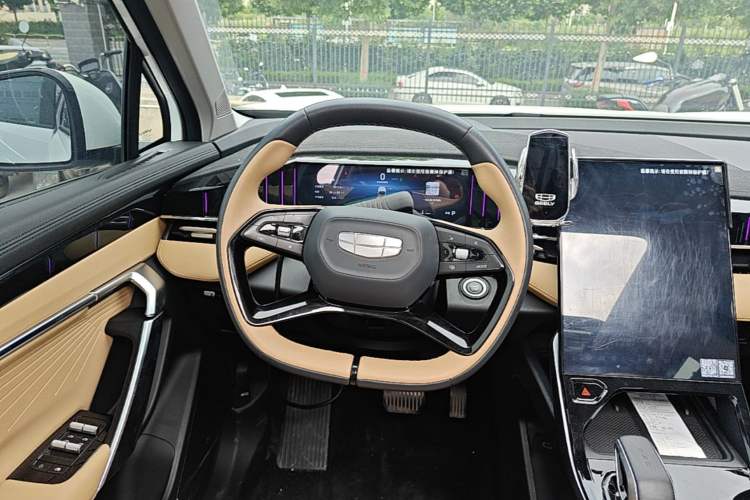 Used Geely Auto FX11 2023 1.5TD DCT Prestige Edition Steering Wheel