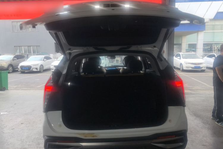 Used Geely Auto FX11 2023 1.5TD DCT Prestige Edition Trunk