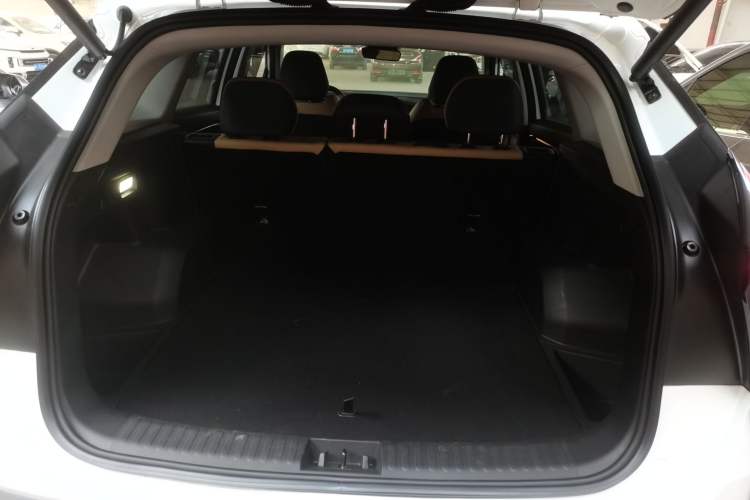 Used Geely Auto FX11 2023 1.5TD DCT Prestige Edition Trunk