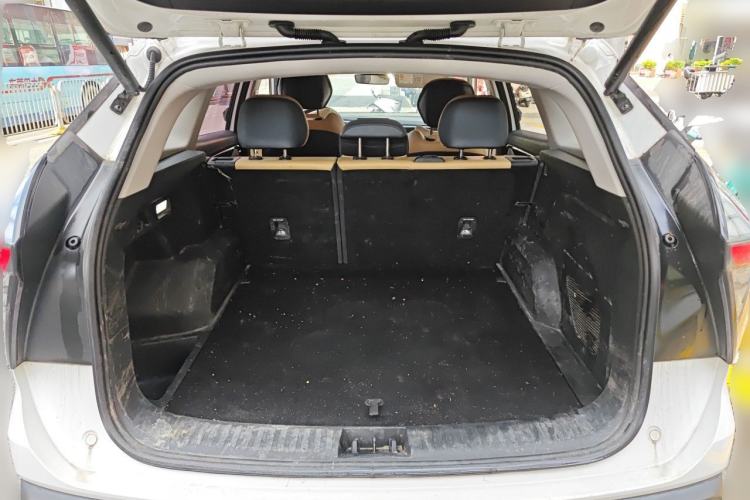 Used Geely Auto FX11 2023 1.5TD DCT Prestige Edition Trunk